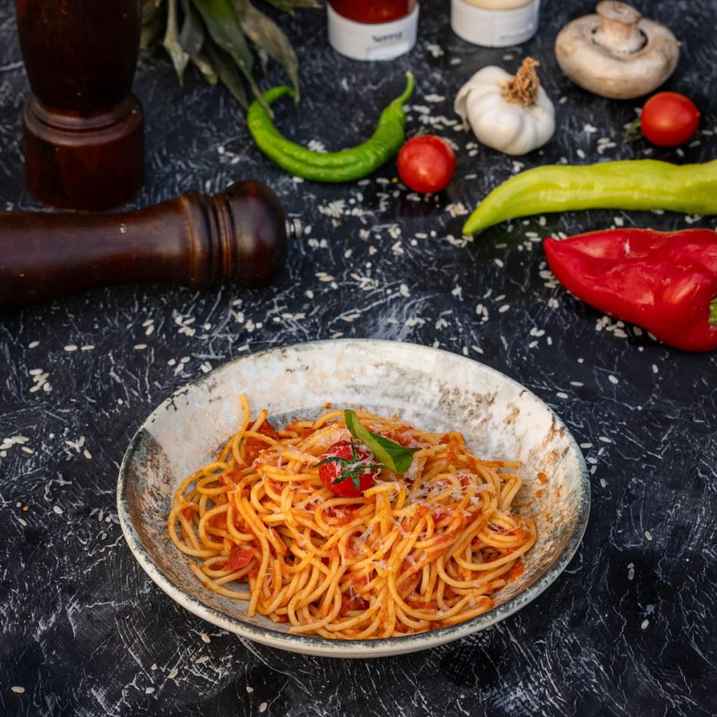BOLENEZ SOSLU SPAGETTI